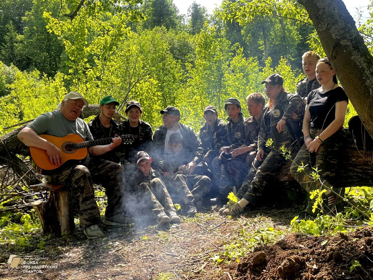 🏕 Туризм в радость: азарт рыбалки 🎣, аромат ухи 🐟 и песни у костра 🎸🔥