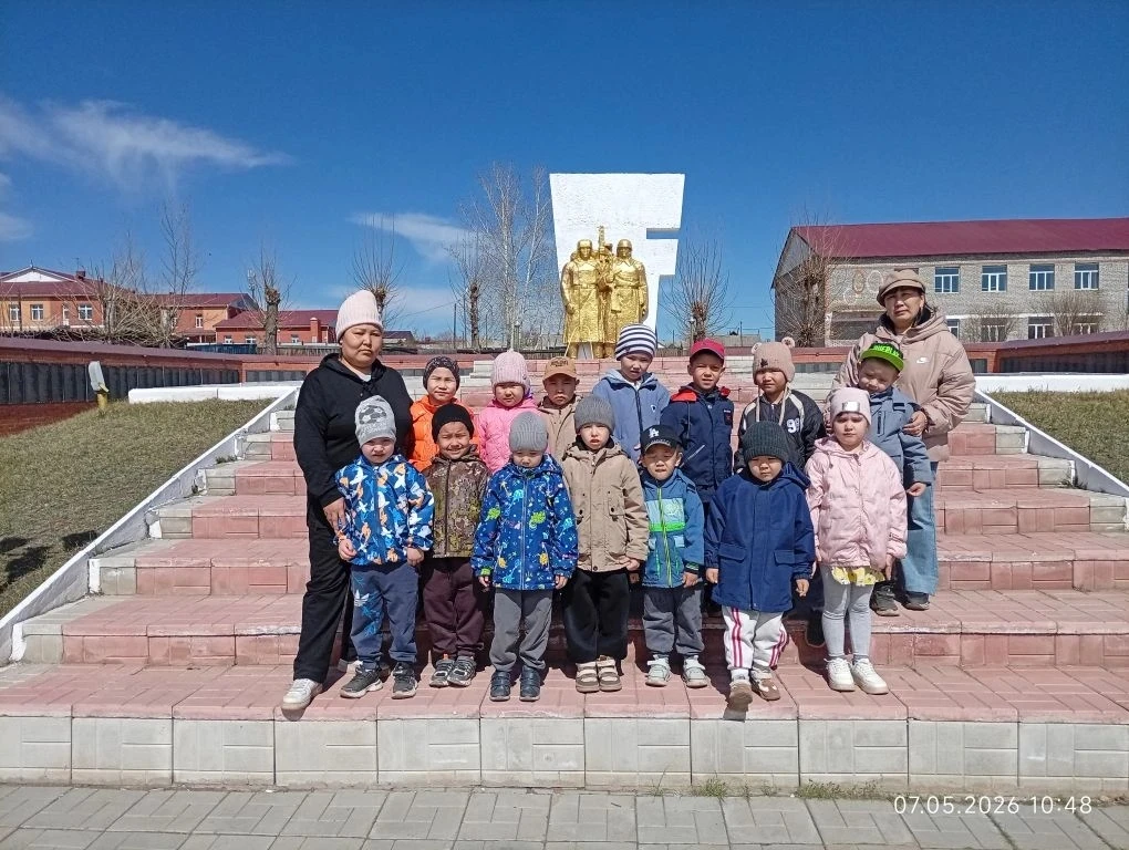 Никто не забыт, ничто не забыто» — под таким девизом прошел наш  день. Наши ребята из старшей группы