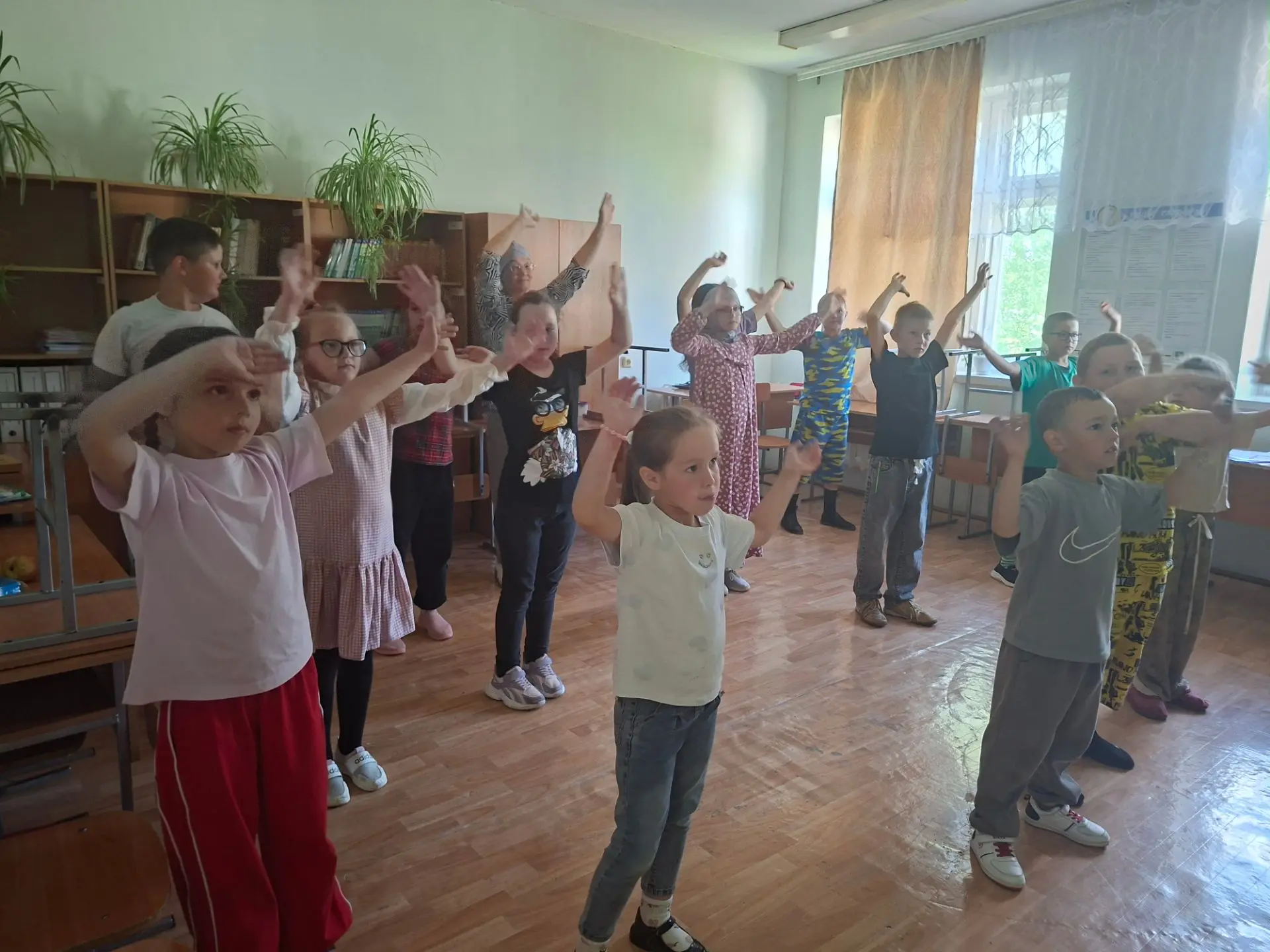 День 16. Этот день в нашем лагере был наполнен энергией, позитивом и творчеством с самого утра. Мы н