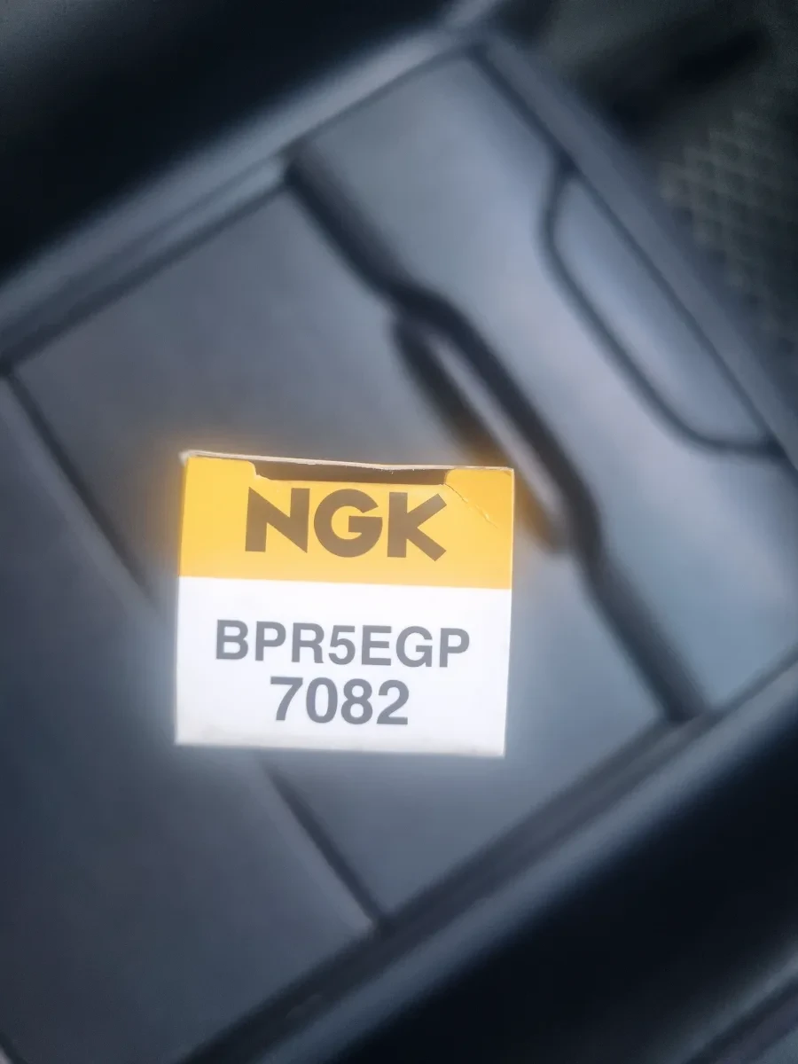Свечи ngk