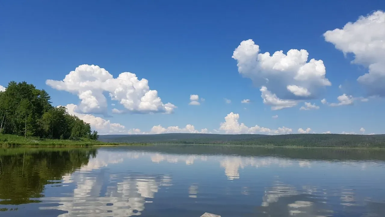 🌊Единые дни действий в защиту малых рек и водоемов

В сердце Качугского района есть озеро Тырка. Он