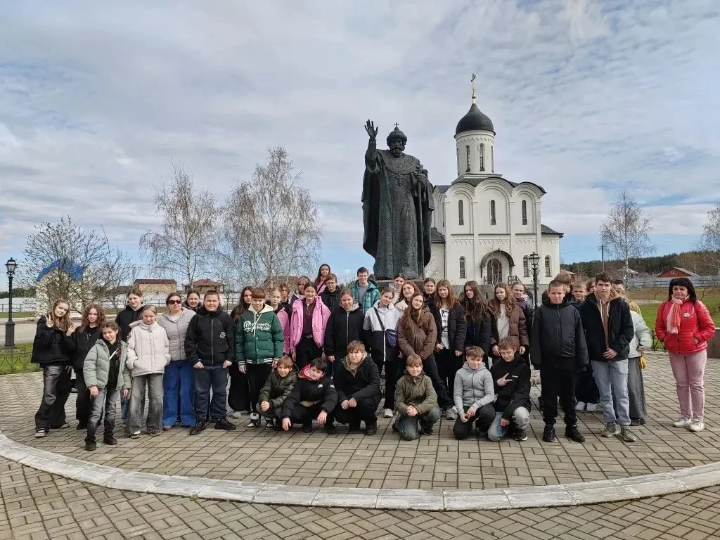 ✔️Космическую субботу" провели ребята из 6А, 6Г и 6 Д классов🧑‍🚀 🚀. Ребята побывали в одном из лучши