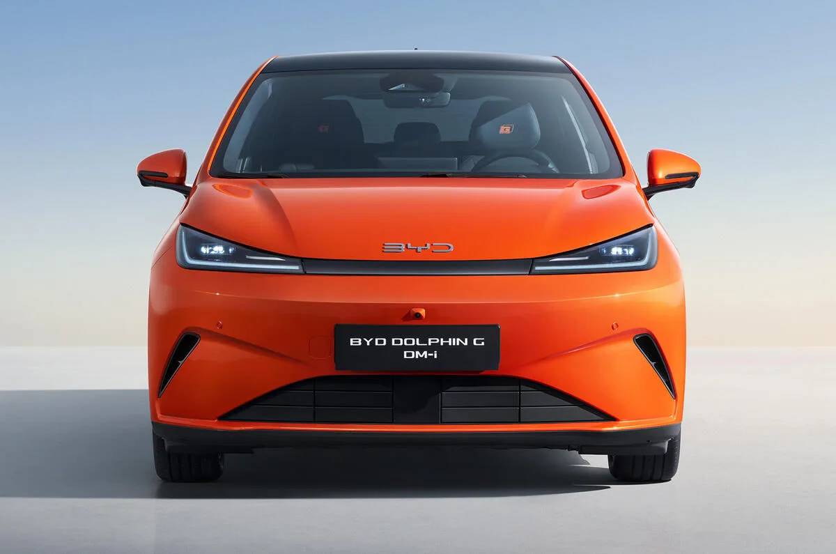 BYD готовит недорогой хэтчбек для Европы   BYD рассекретила новый Dolphin G — компактный хэтчбек, со