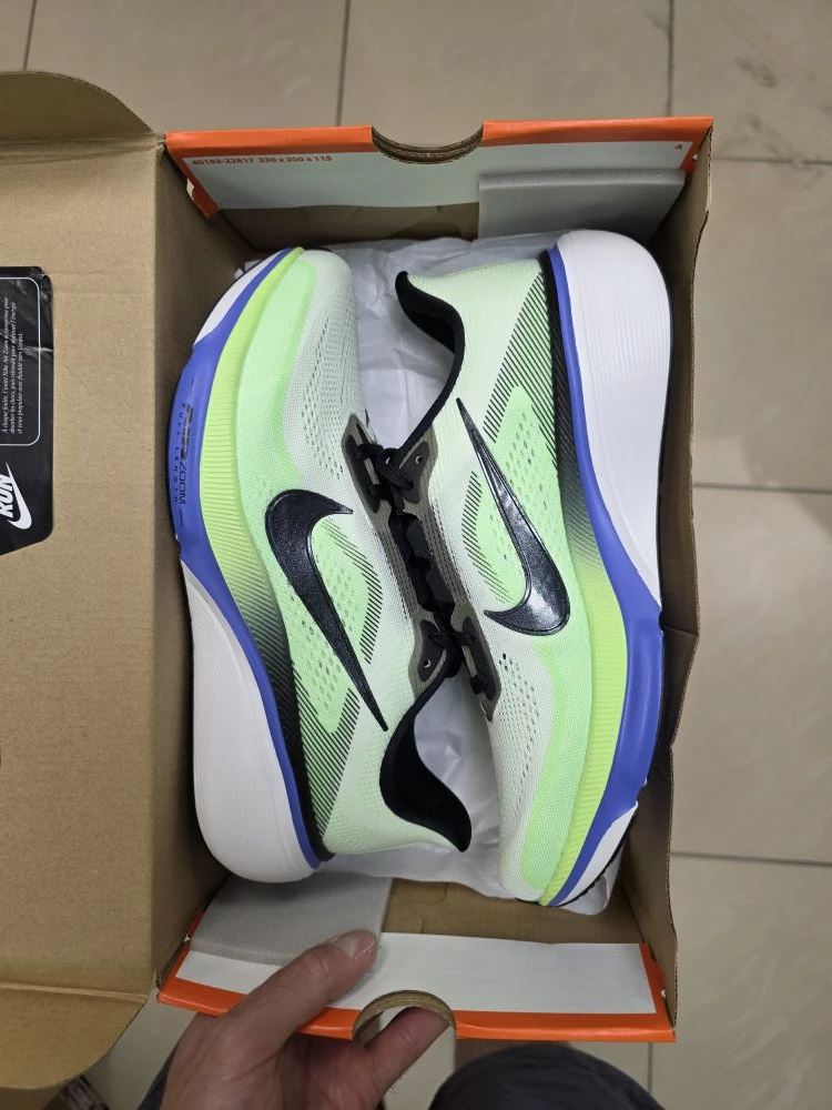 Nike Pegasus 42
В наличии 25/25,5/26,5/27,5/28,5/29 см
Остальные размеры под заказ 
Для заказа обращ