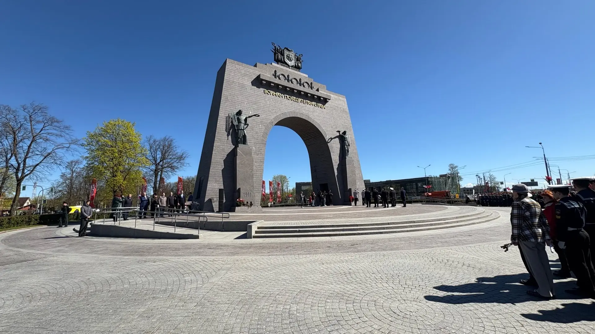 ⭐️Продолжаем тему празднования 81-й годовщины Великой Победы 🕊️   8 мая наши активисты Движения Перв