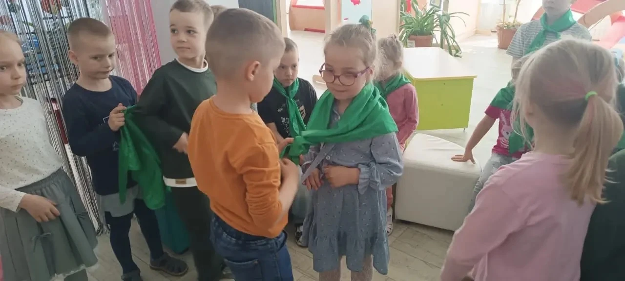 🍀 25 апреля — Всероссийский «День Эколят»! 🍀  Сегодня в нашей группе произошло по-настоящему знамена