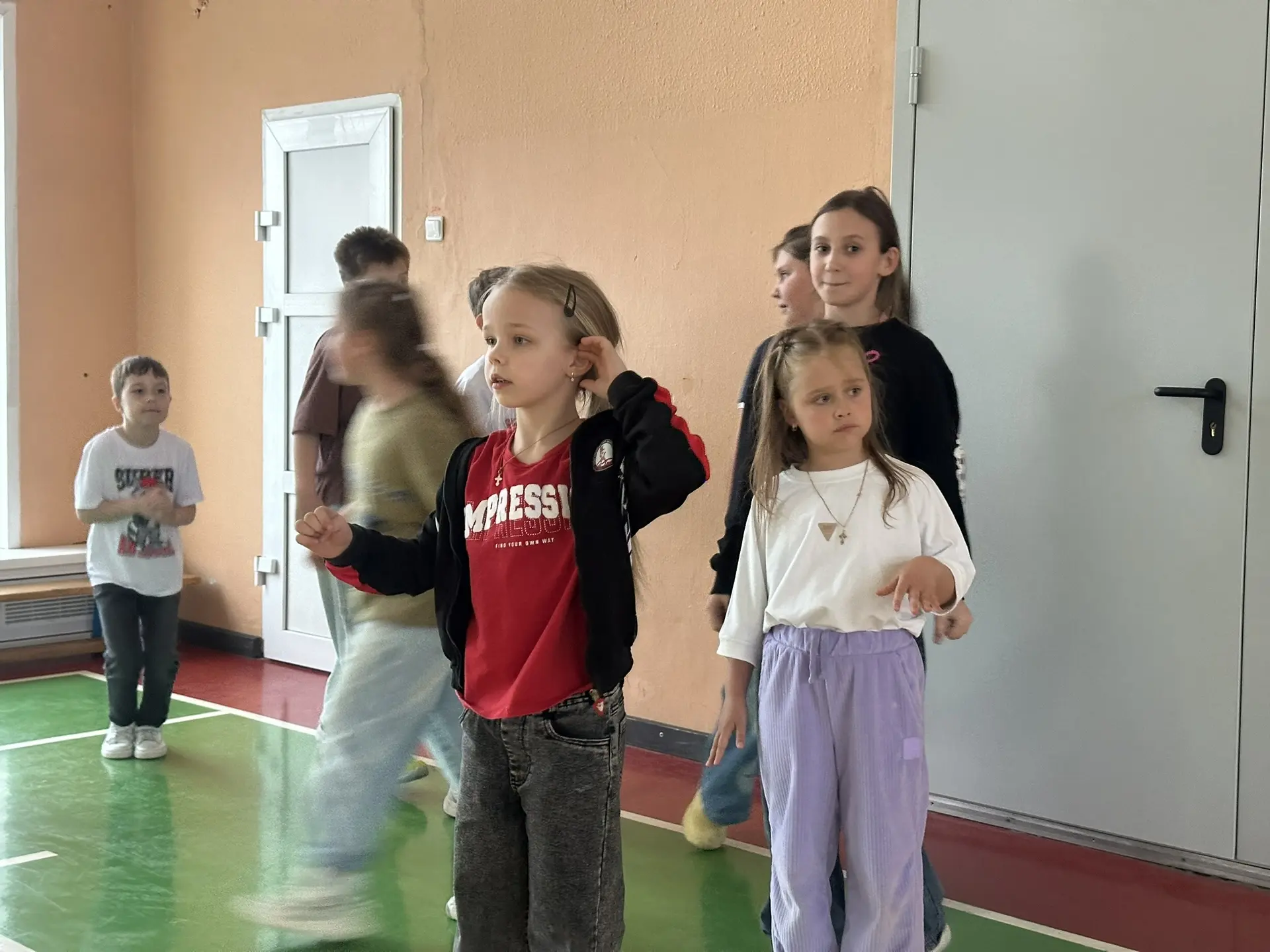 🌥 День 4 в лагере: не по погоде, а по настроению!  Сегодняшний день выдался пасмурным, но это точно 