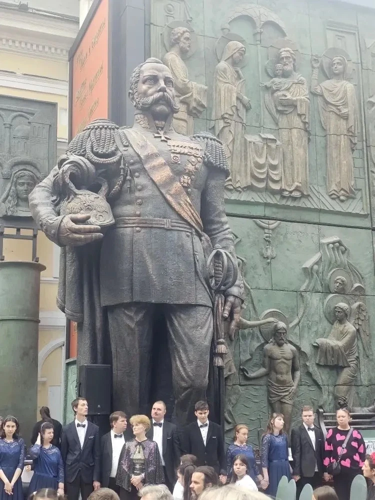🏛️В Галерее искусств Зураба Церетели