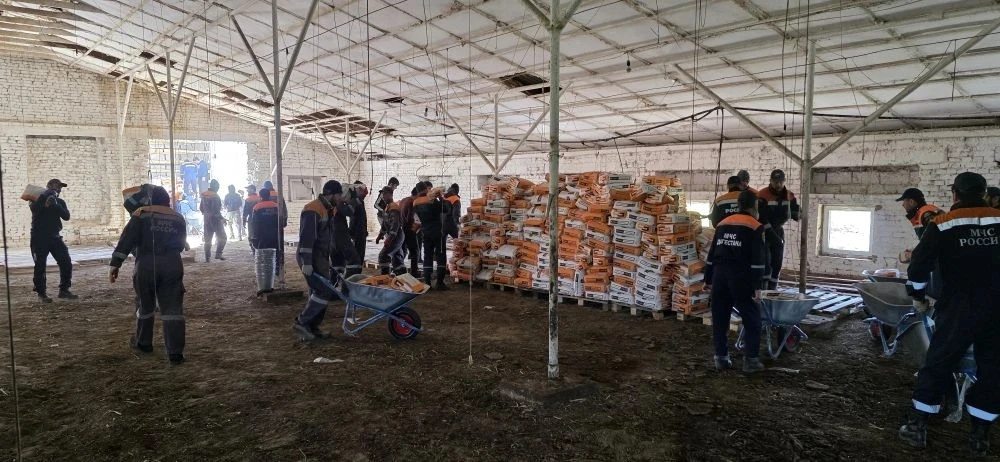 🤝 Спасатели МЧС Республики совместно со спасателями Тульского Спасательного центра продолжают непрер