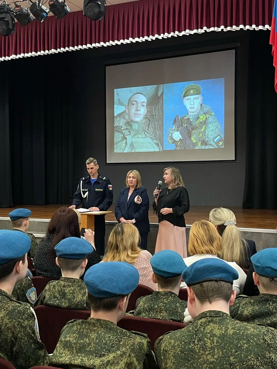 🇷🇺 Пока мы помним - они живы: открытие мемориальных досок в честь погибших героев СВО  Сегодня в наш