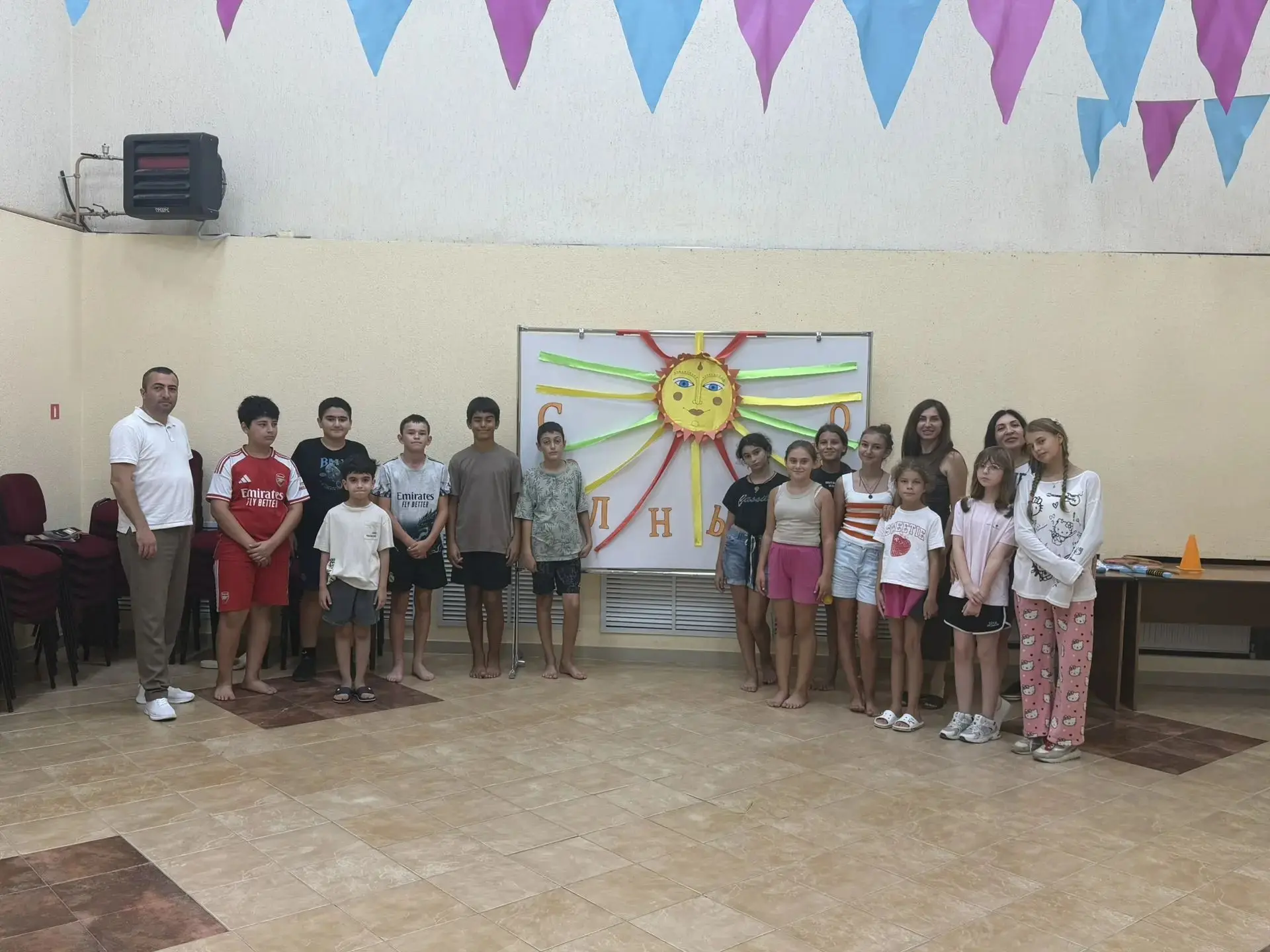 🎉 Праздник закрытия летней культурно‑досуговой площадки «Солнышко» прошёл в Доме культ...