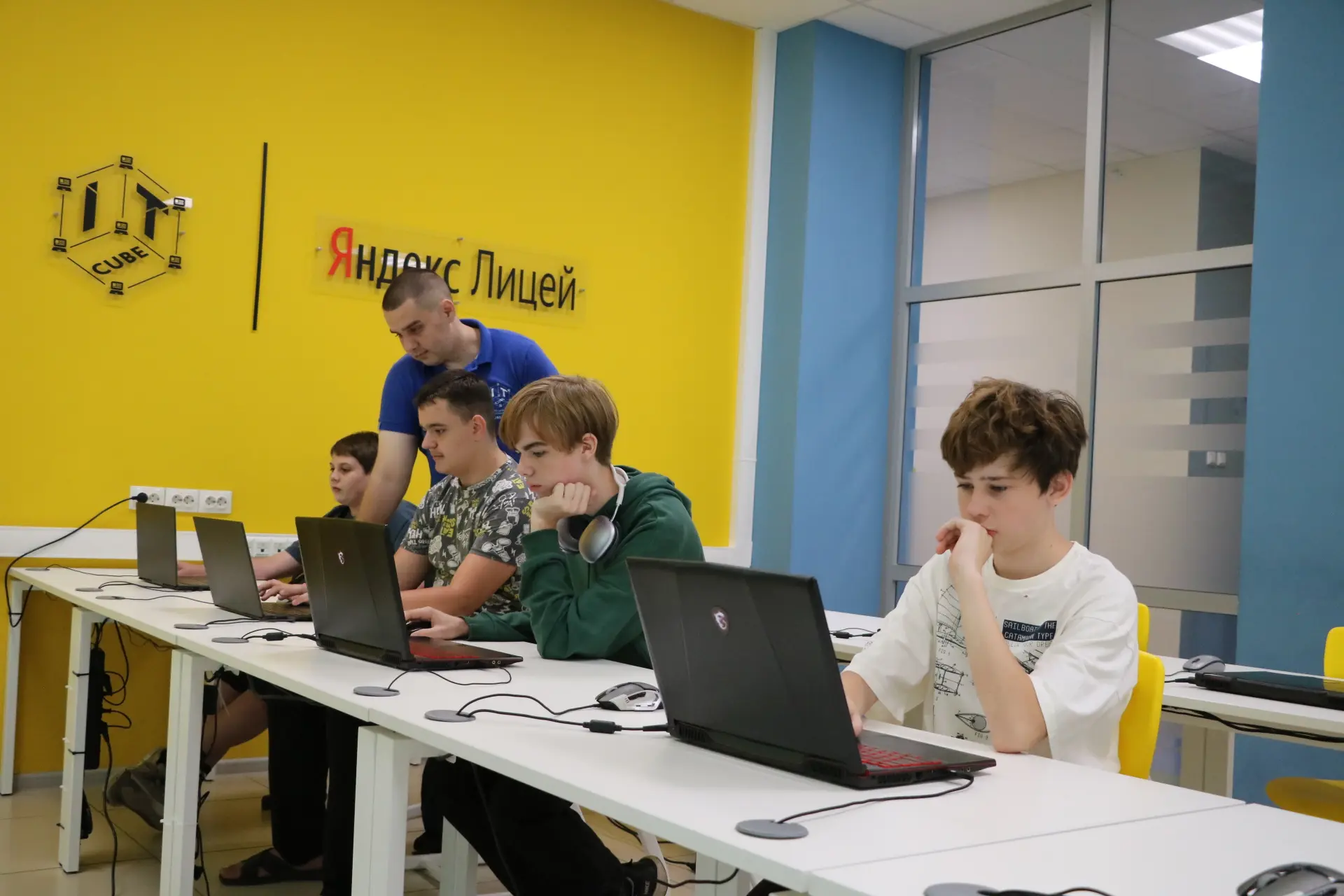 💻🌞 Финишировали три смены «Каникул в IT-кубе»