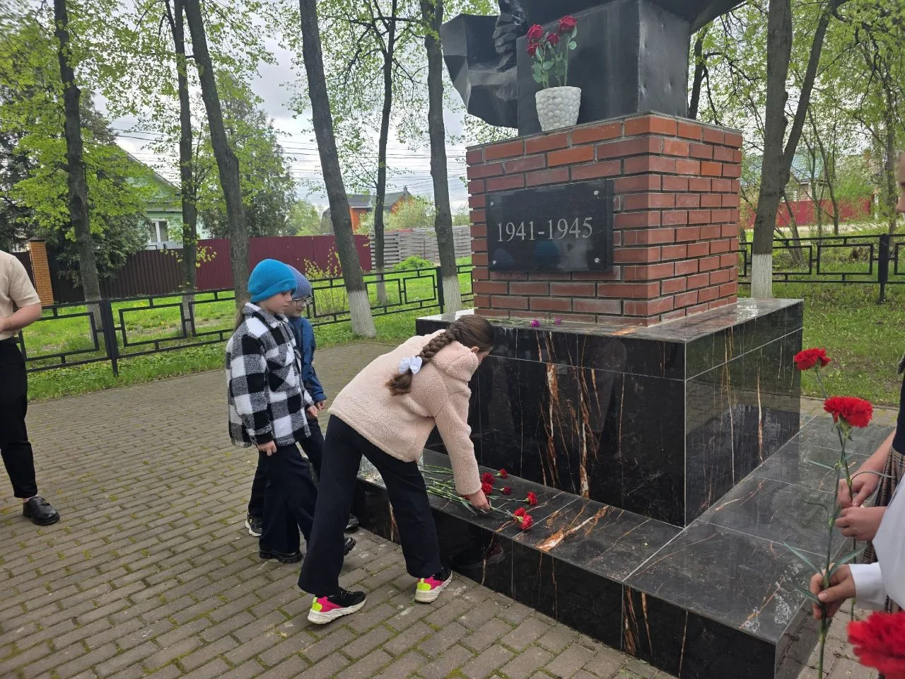 В рамках Марафона "Наследники Победы", посвященного 81 годовщине Великой Победы, активисты нашей шко
