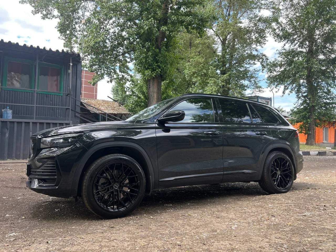 Geely Monjaro готов