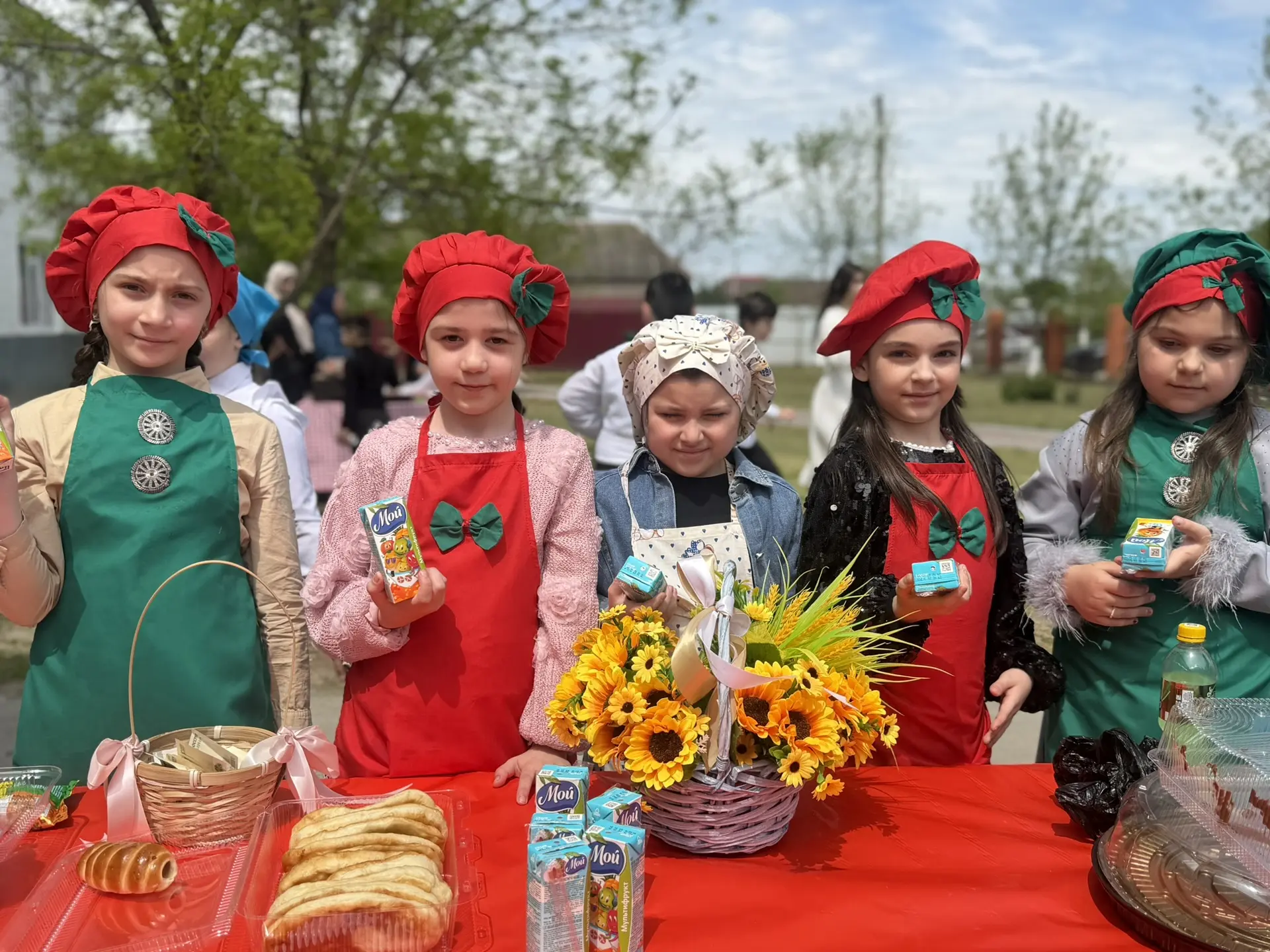 🌸 Весенняя ярмарка в нашей школе прошла с размахом! 🌸