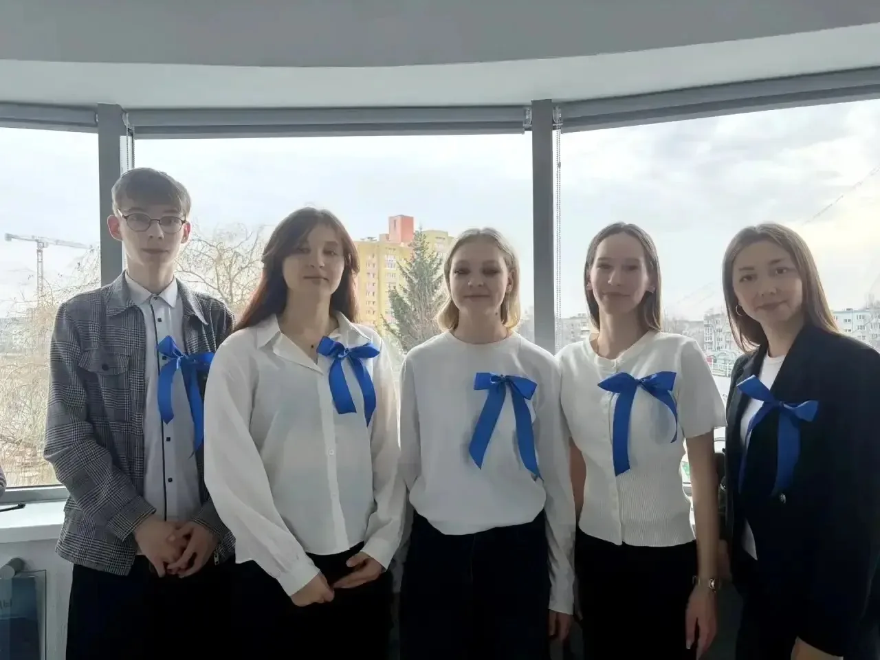 👩‍🎓Наши 10-классники в деле: избирательное право – это не скучно, а очень даже увлекательно!   ❓Как 
