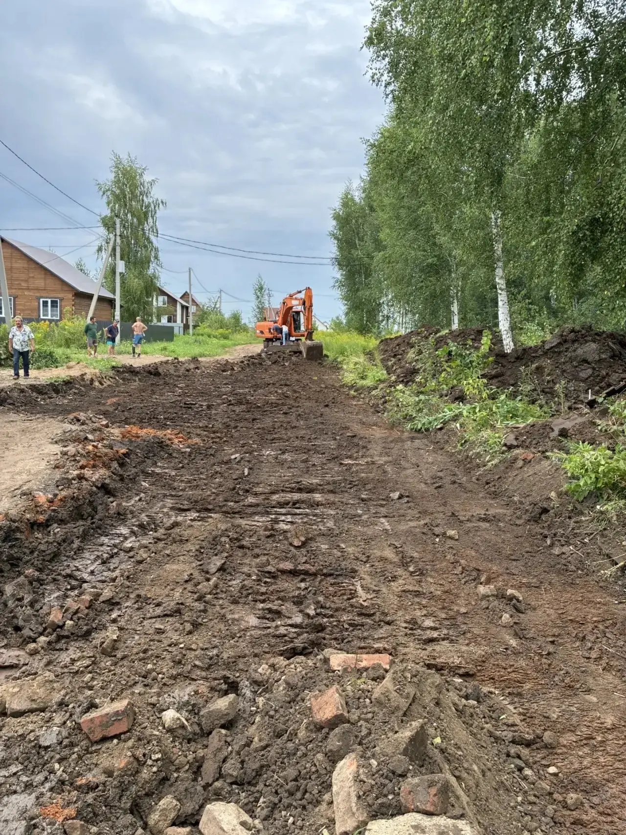 🚧 Приступили к ремонту дороги улицы Московской в селе Иглино.