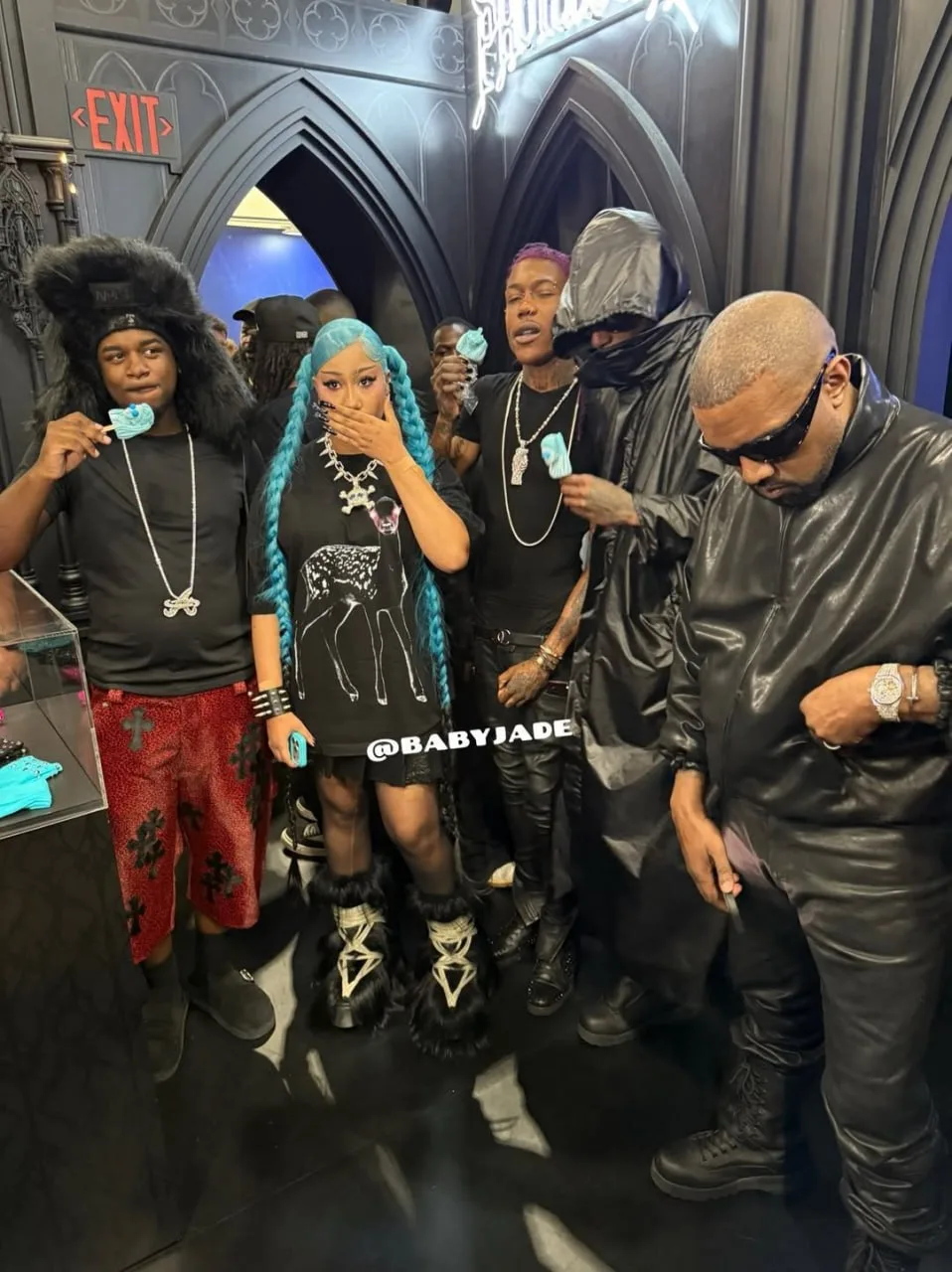 🍦 Playboi Carti, Ye, Ken Carson, Destroy Lonely и North West вместе на одном фото