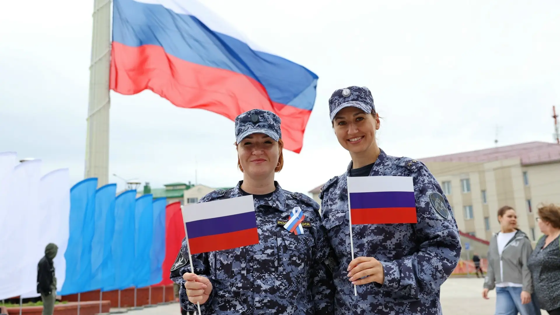 🇷🇺 Программа празднования Дня России в Салехарде 12 июня 2026

Город готовится отметить государств