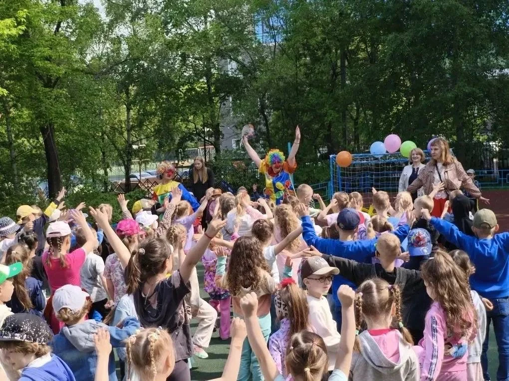 🎉 Праздник детства и улыбок в нашем саду!