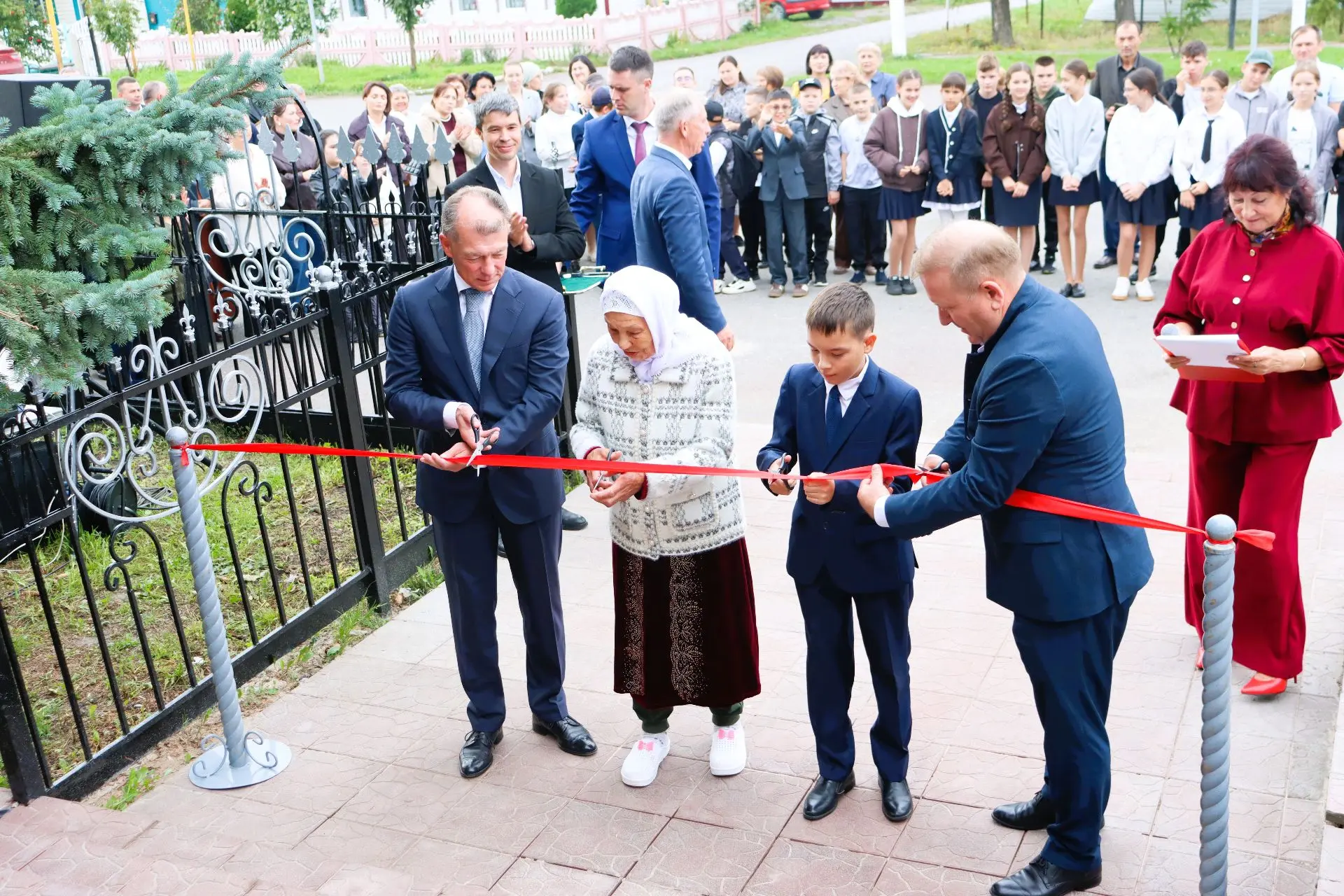 📸ФОТОАЛЬБОМ с торжественного открытия Краеведческого музея Дрожжановского района, ССЫЛ...