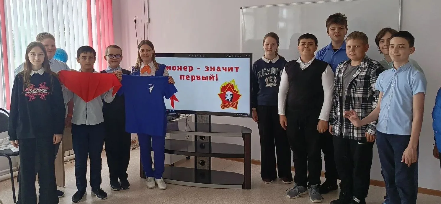 Сегодняшний день был наполнен яркими впечатлениями благодаря встрече поколений «Пионер ...