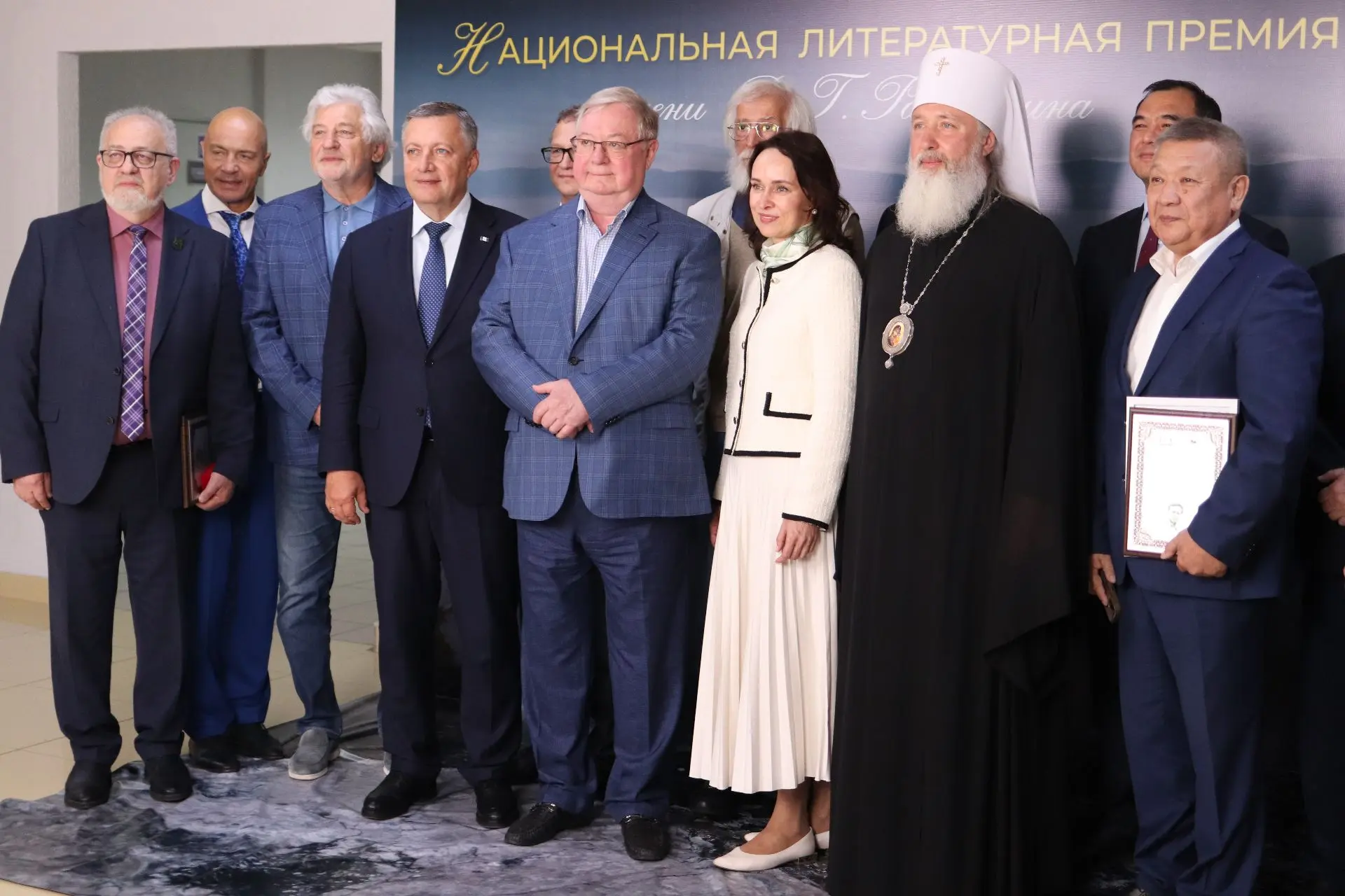 Сегодня в Молчановке награждали лауреатов Национальной литературной премии имени В.Г. Распутина

В т
