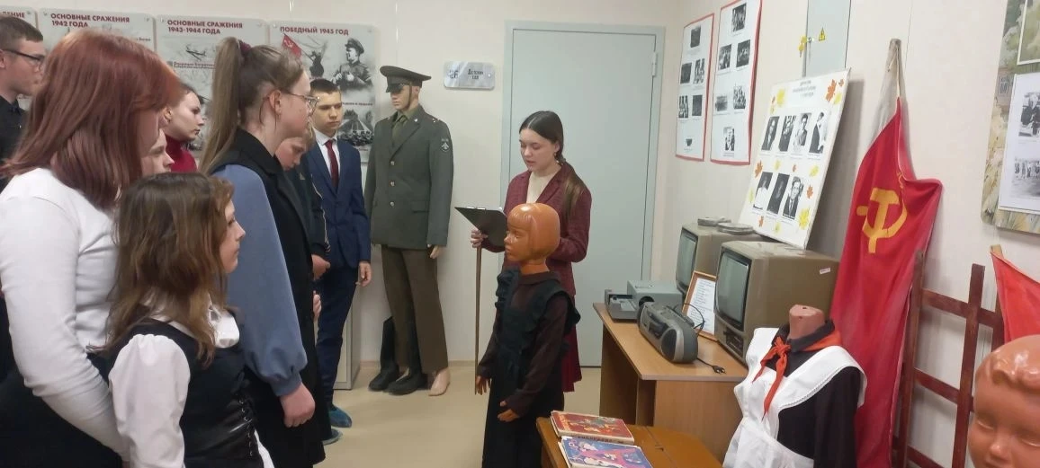 🏛️🏛️🏛️ А у нас продолжаются увлекательные экскурсии по нашему музею "Хранители памят...