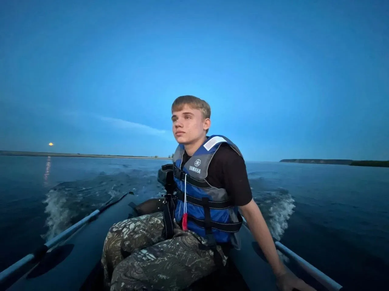 Моменты с отдыха команд СШФ-Якутия Ю-16 и Ю-18 🎣🏄