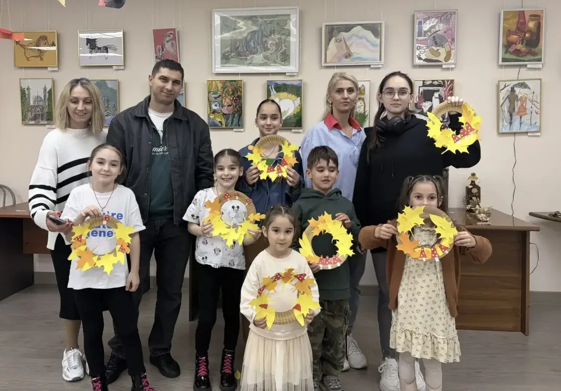 От бабули к внуку: как творчество объединяет поколения 🎨✨