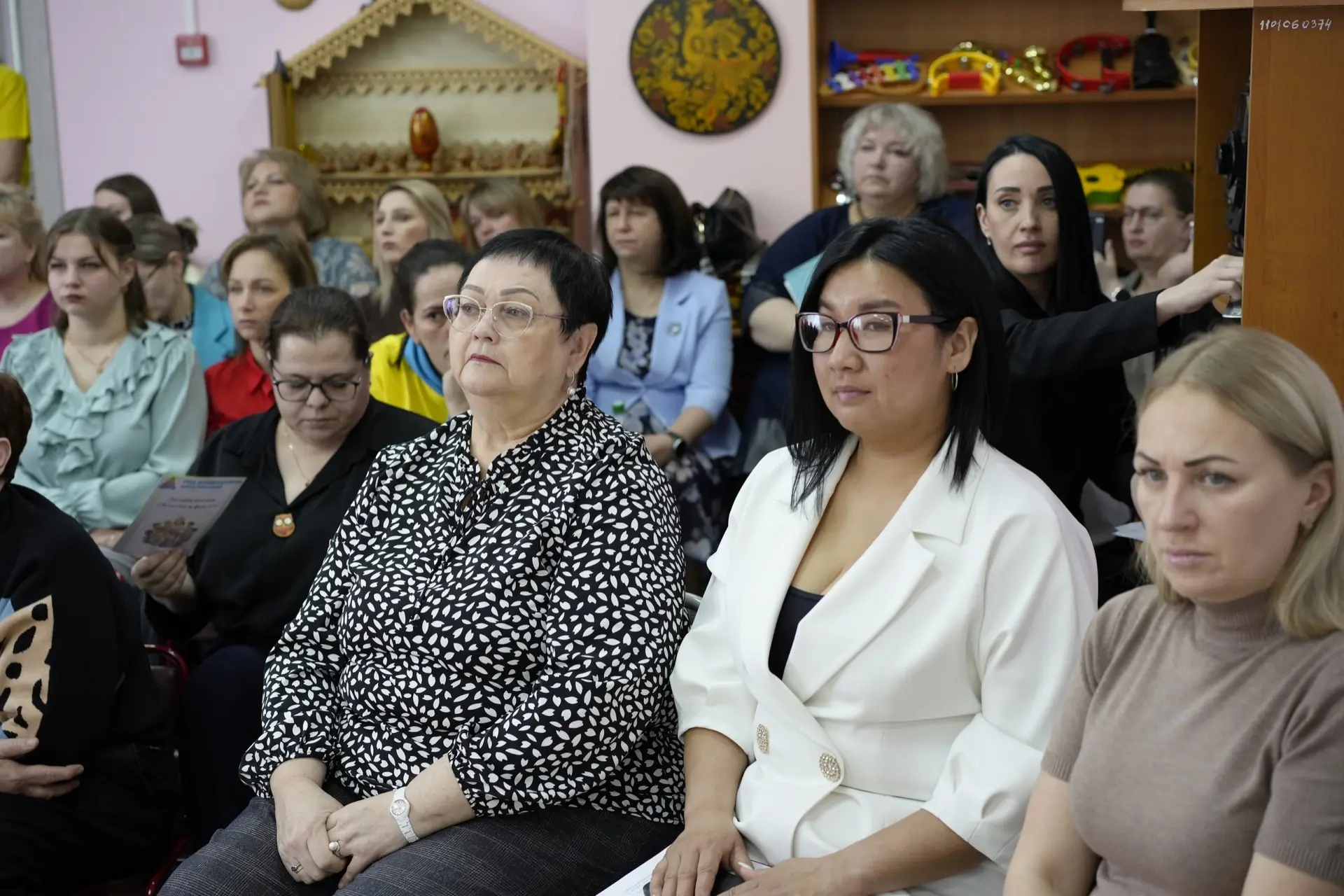 Пронина Анастасия Владимировна, педагог-психолог детского сада № 9 «Берёзка», очень трогательно пред