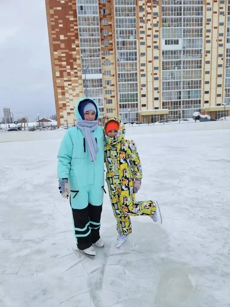 «Тайны рождественского катка»: яркое открытие зимнего сезона в СОШ  № 16!  6 января в СОШ № 16 состо