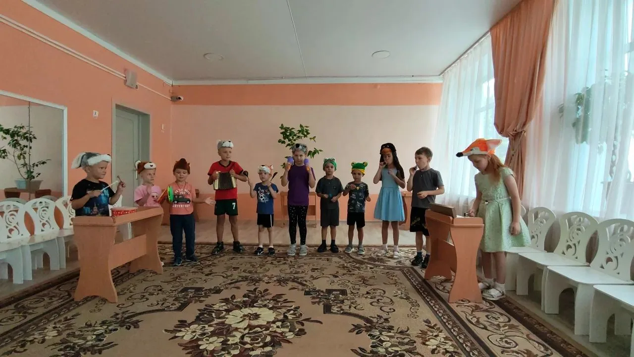 В рамках  недели сказок наши воспитанники организовали  сказочный музыкальный оркестр, в котором при
