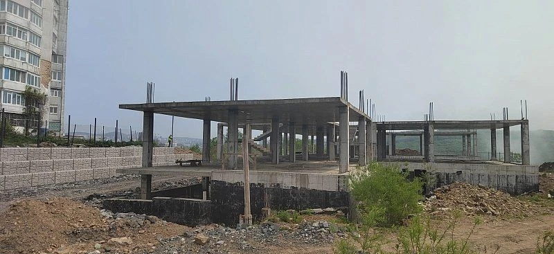 Власти определили, кто достроит проблемный детсад на Кипарисовой во Владивостоке