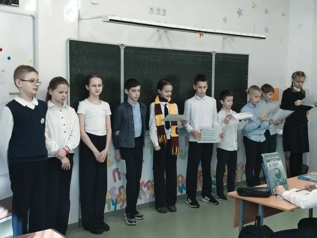 Неделя науки 🧬  ЧЕТВЕРГ мы посвятили Дню истории, а если быть точнее, то «Истории России в проектах»