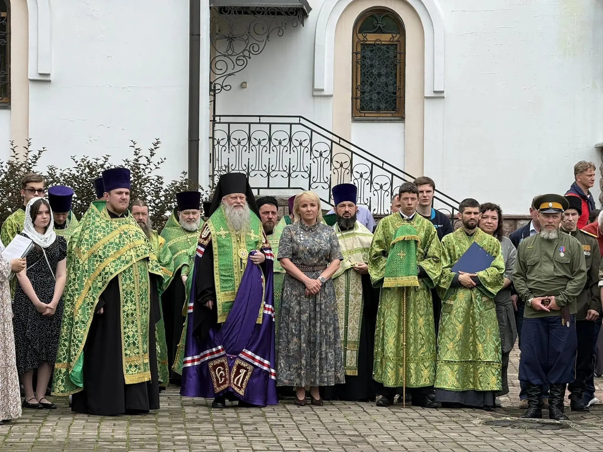 🙏Торжественное открытие памятника святым Петру и Февронии состоялось в Биробиджане