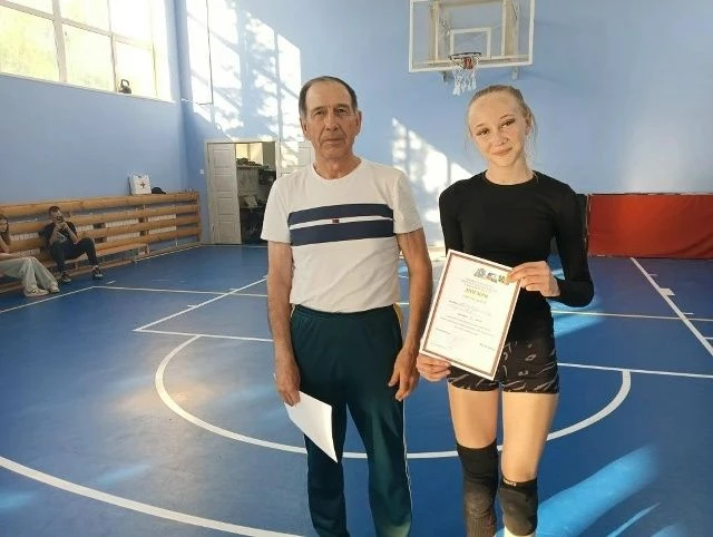 7 мая на стадионе "Олимп" и в Суходольский школе ✓1 состоялись соревнования окружного этапа Всеросси