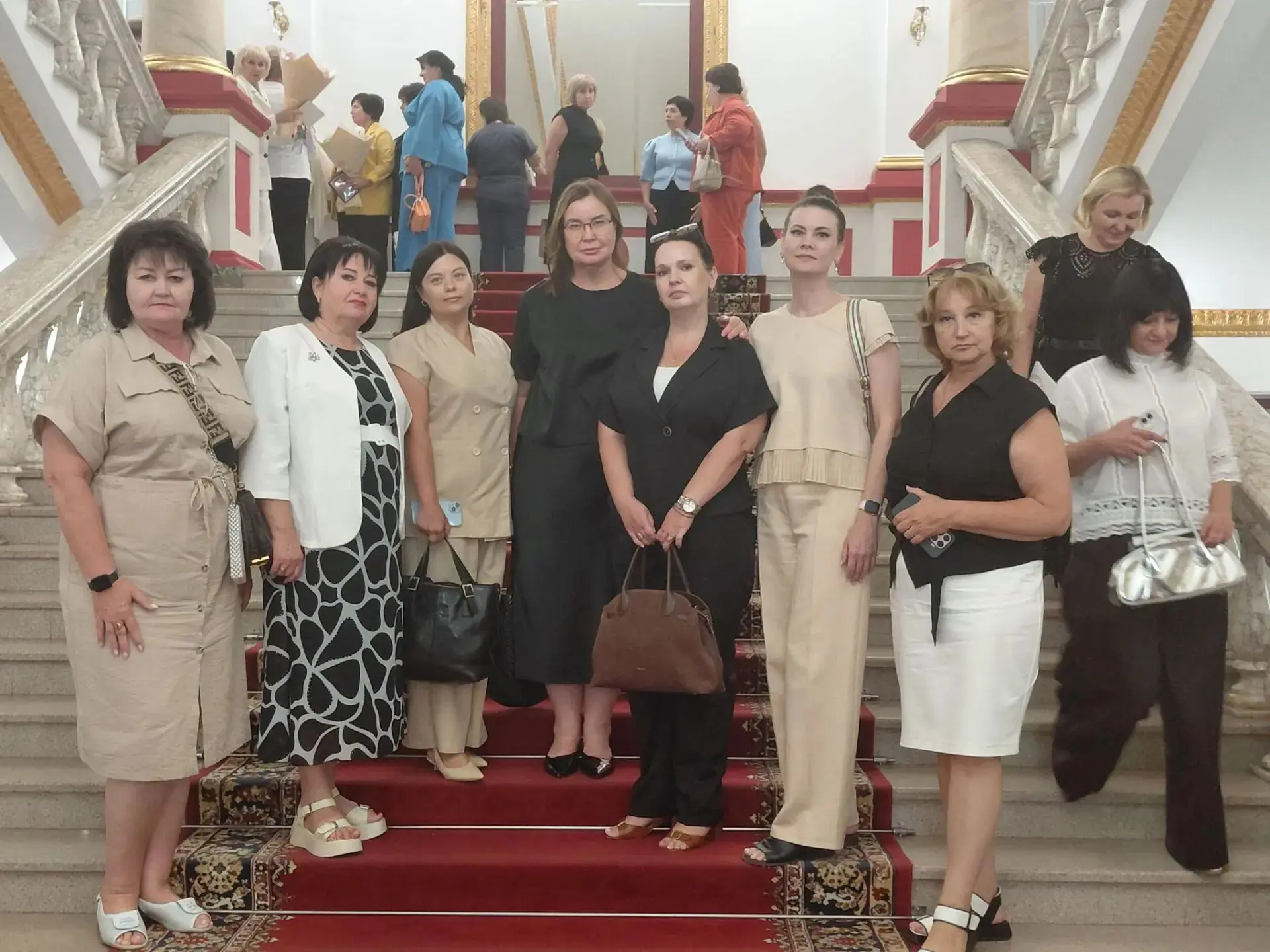 Сегодня начальник отдела культуры Красноармейского района Смолякова Наталья с  директор...