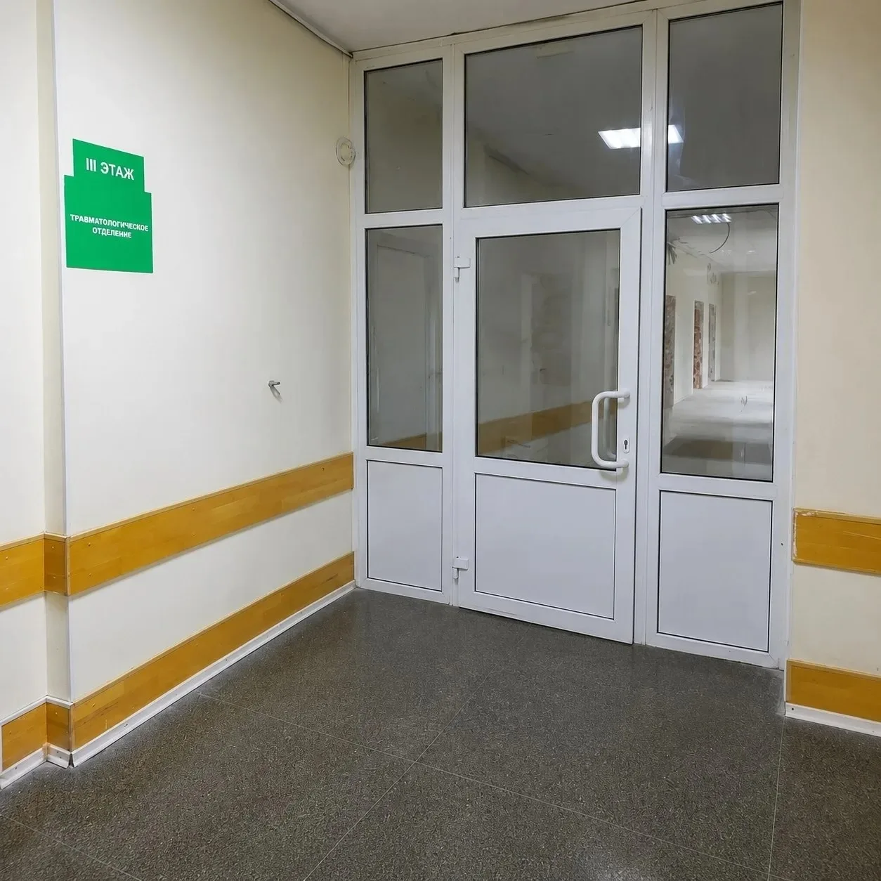 В Выборге начался капитальный ремонт травматологического отделения больницы

Глава областного Комите
