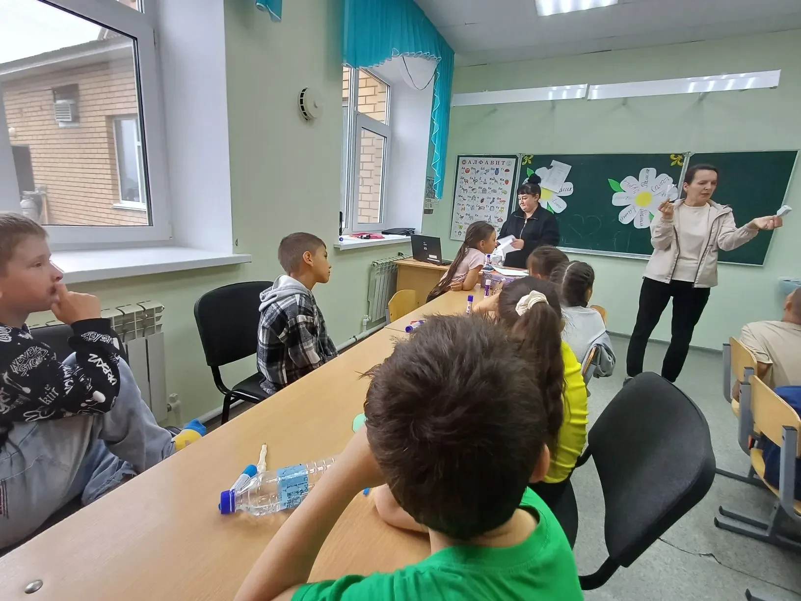 Педагоги центра внешкольной работы района Мухаматгалиева Эльвира Фаргатовна и Закирзянова Лилия Рифг