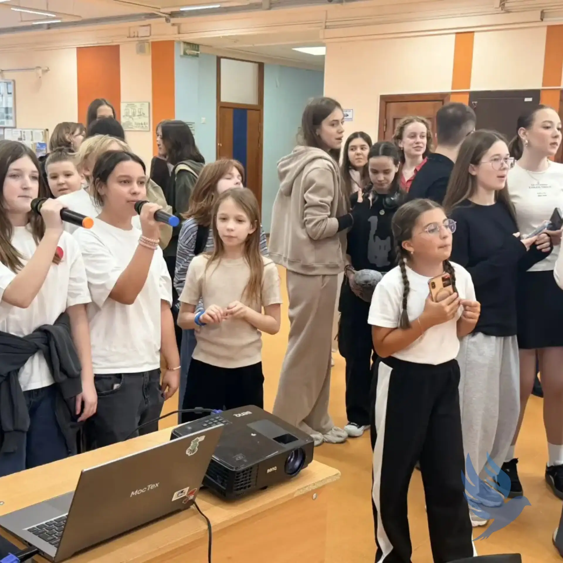 🌷 Радуемся весне вместе! Всю неделю в нашей школе царили музыка, смех и праздничное настроение! 🎶  Н