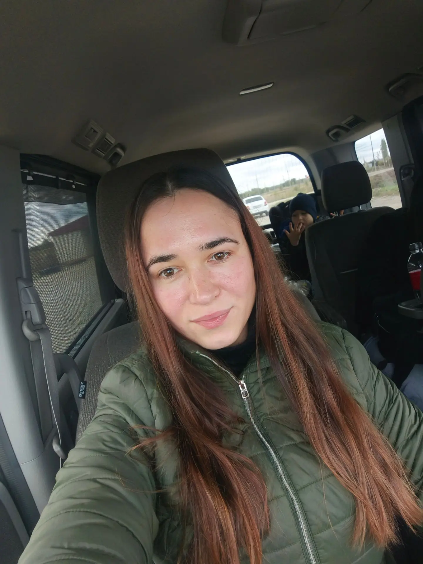 Мы на выходные выдвинулись с детьми к моей бабушке  в деревню ♥️( дети к прабабушке 😍 )