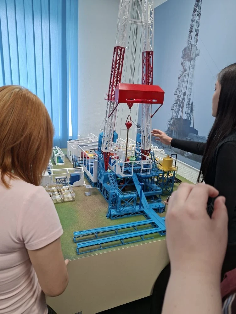 🧭 8Г на пути к профессии: диагностика + 4 отрасли будущего  Как понять, какое дело станет любимым на