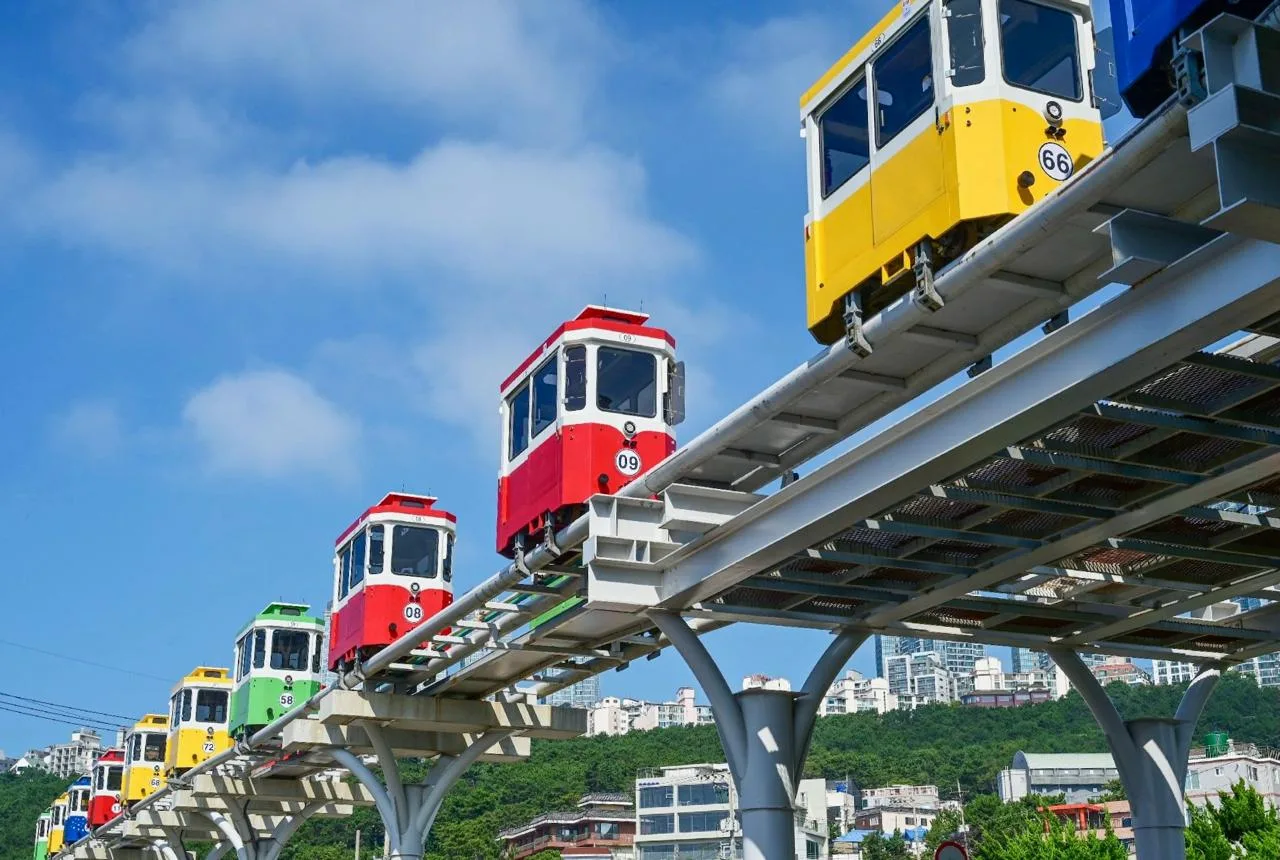 Sky Capsule в Пусане, Южная Корея 🇰🇷  🔹 Sky Capsule - двухкилометровая трасса, по которой в обе стор