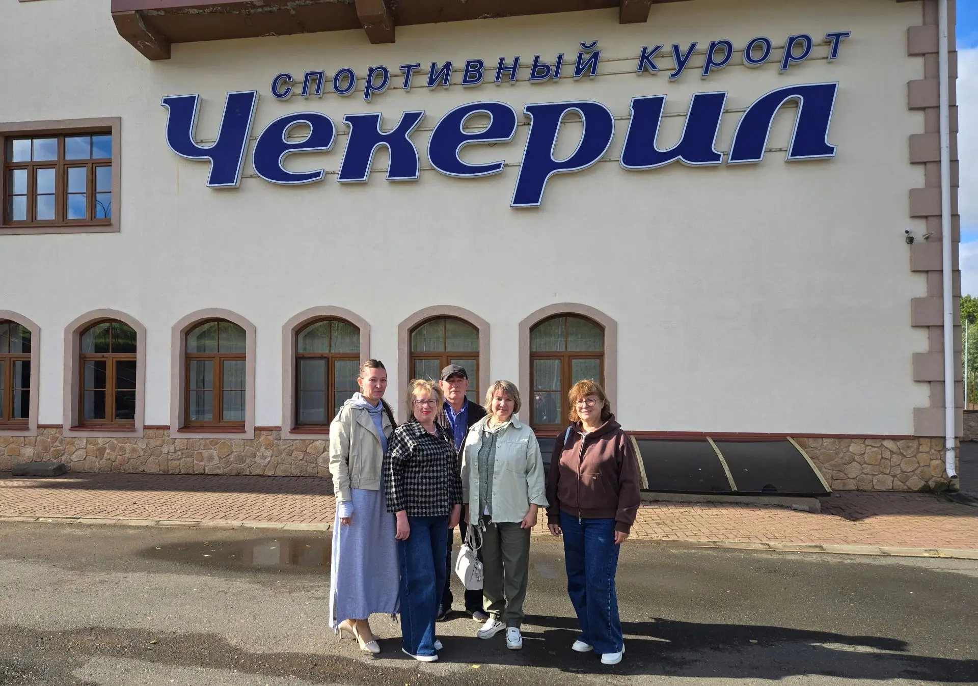 Дружной компанией работаем на Фестивале СМИ