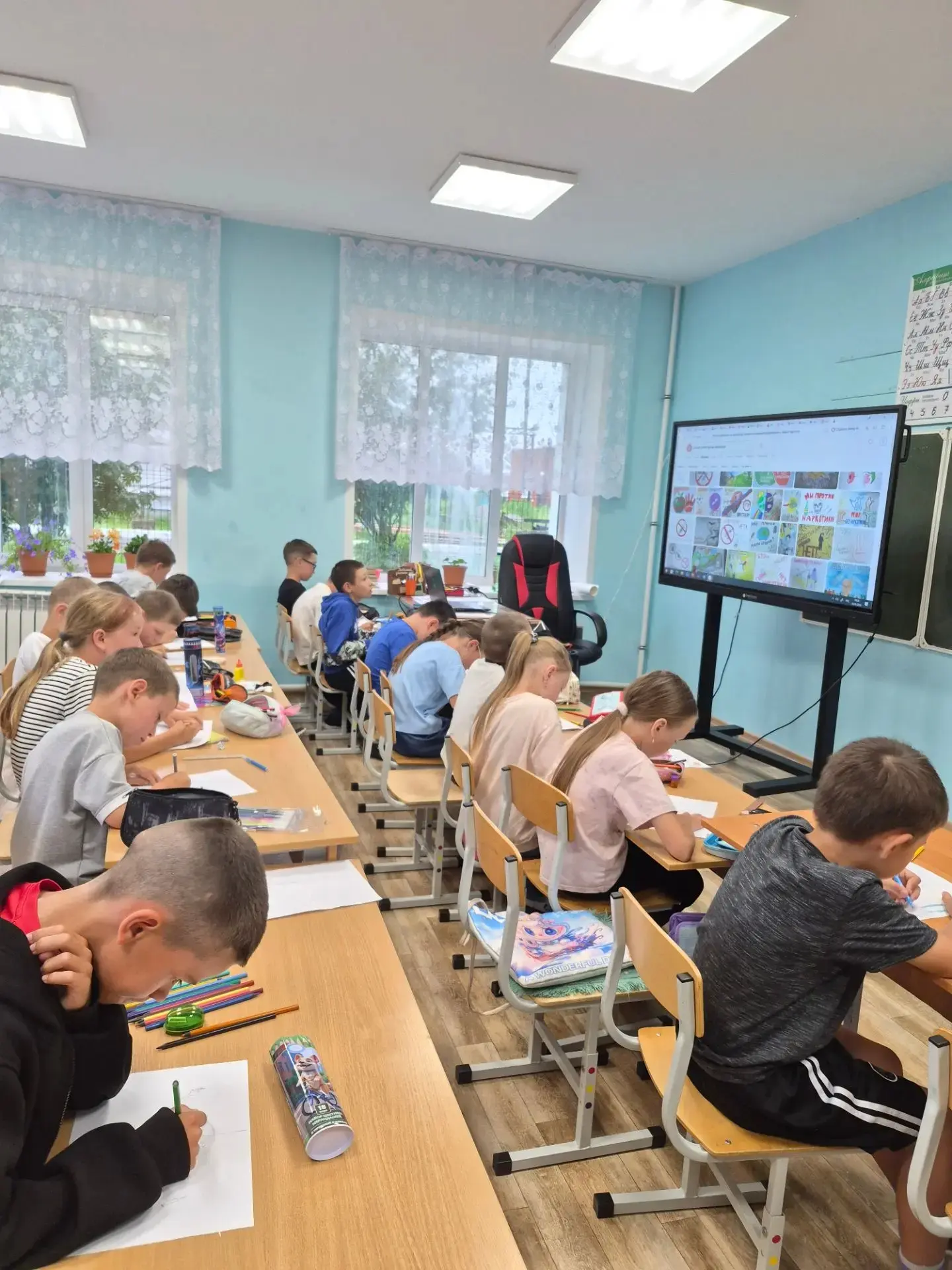 Лагерь.День 18. Нет наркотикам! Скажем стоп наркотикам! Я выбираю жизнь без наркотиков! Спорт - да, 