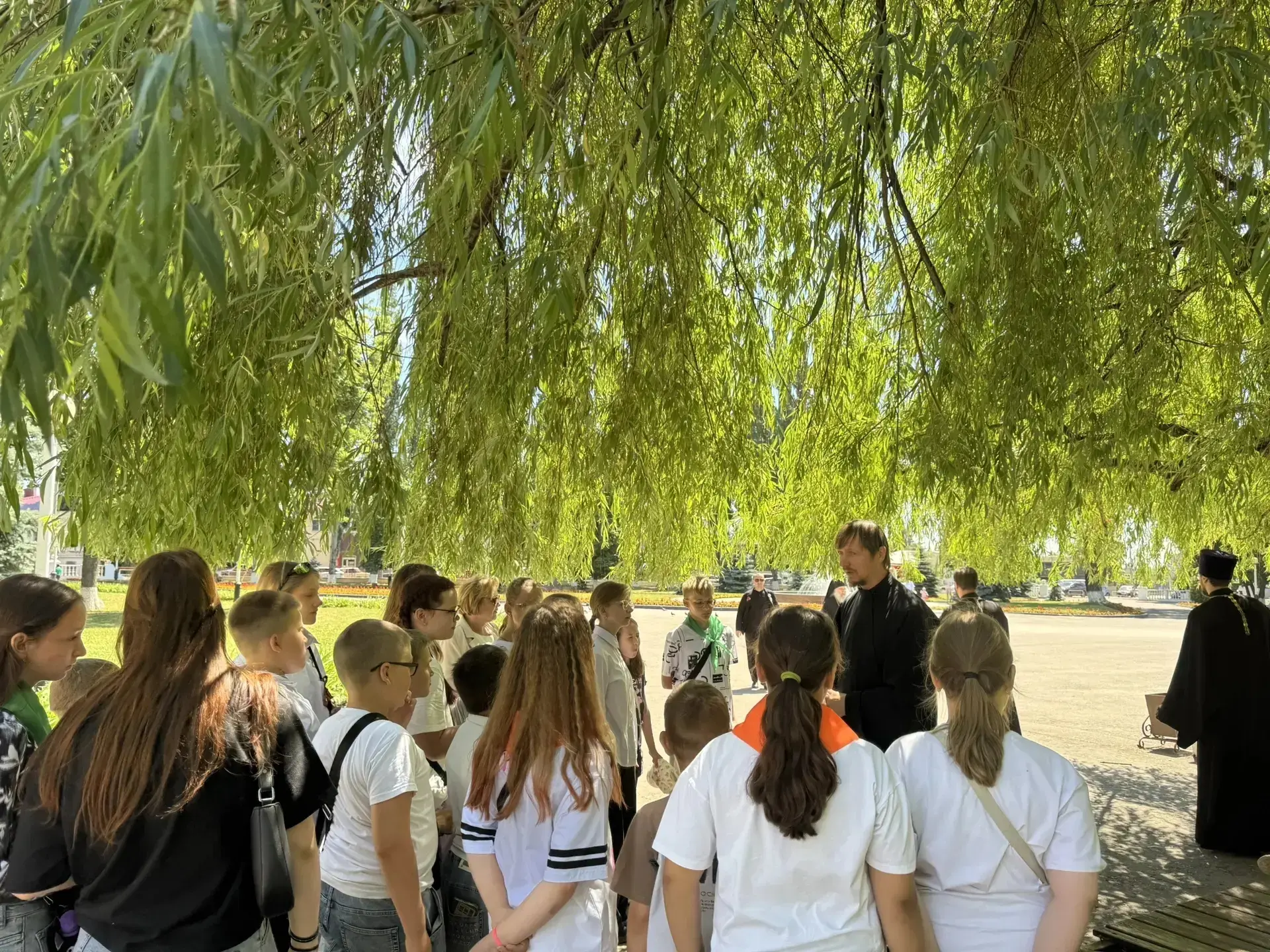 📍22 июня для лагеря дневного пребывания «Лучики» стало днём важных и трогательных событий.
🕊 День 