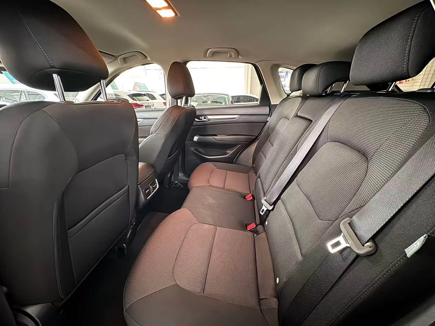 *Mazda CX-5 2.0L Comfort*