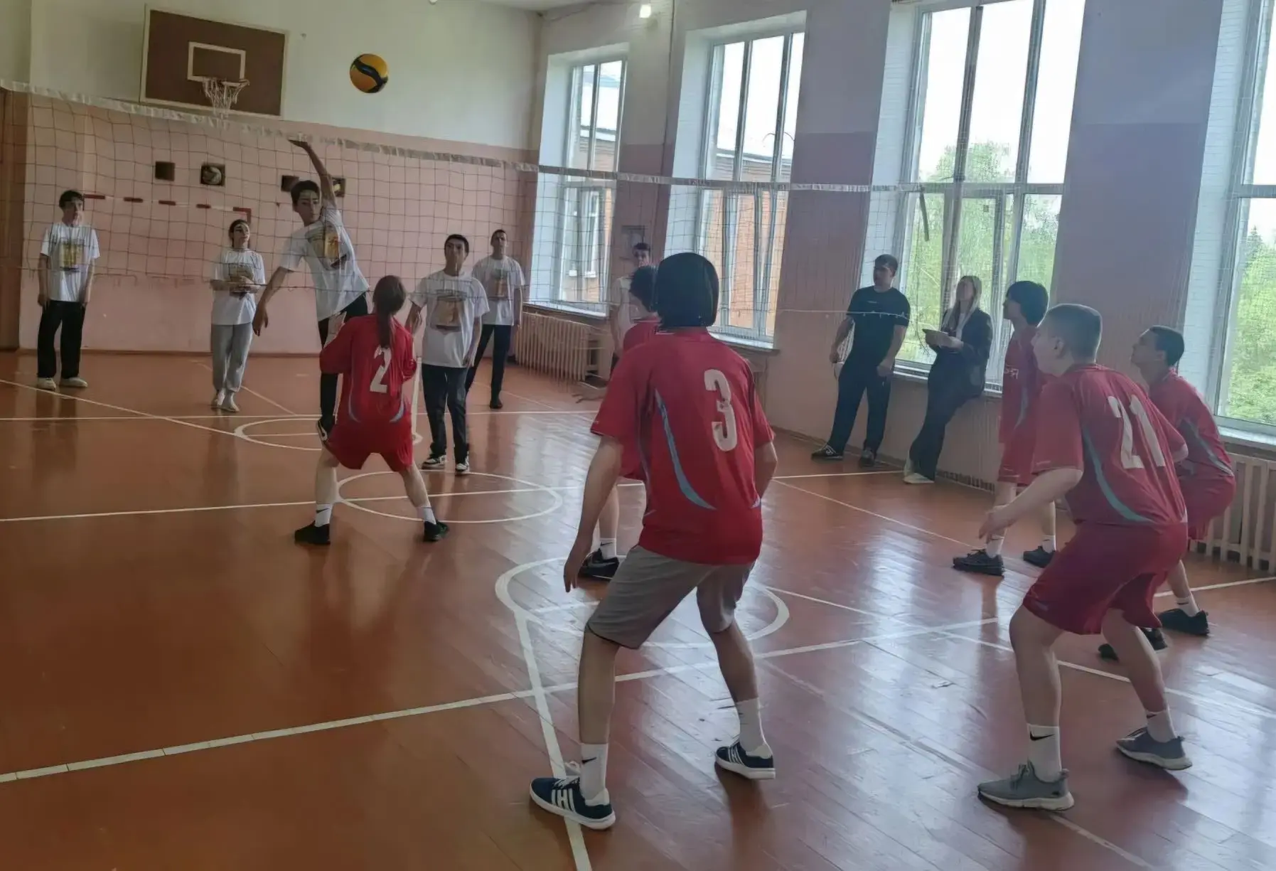 Ученики лобненской коррекционной школы стали медалистами соревнований по пионерболу  Воспитанники ло