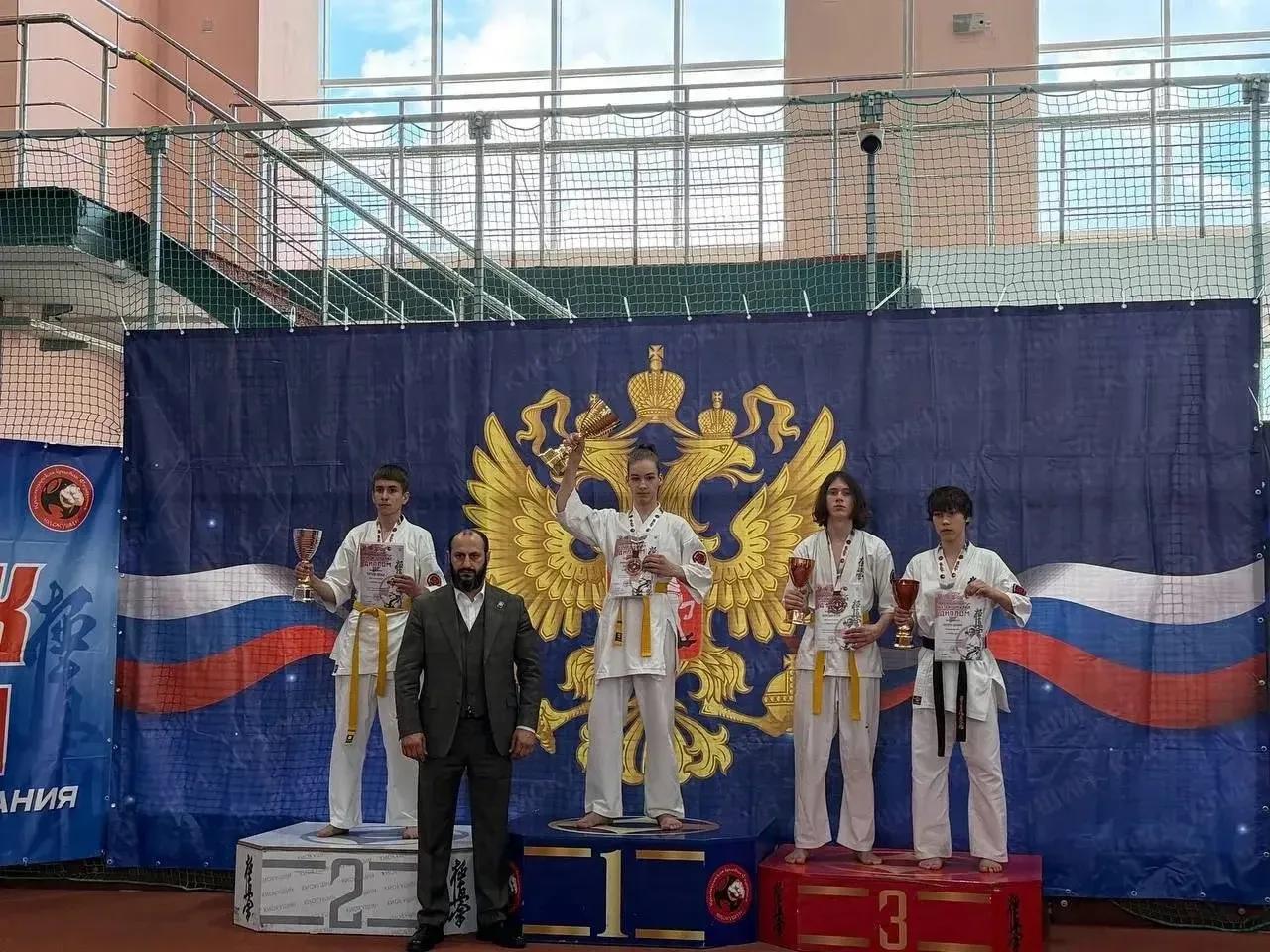 Ученик школы и спортсмен спортивного клуба Drozd — победитель Всероссийского турнира по киокушин 🥋🏆 
